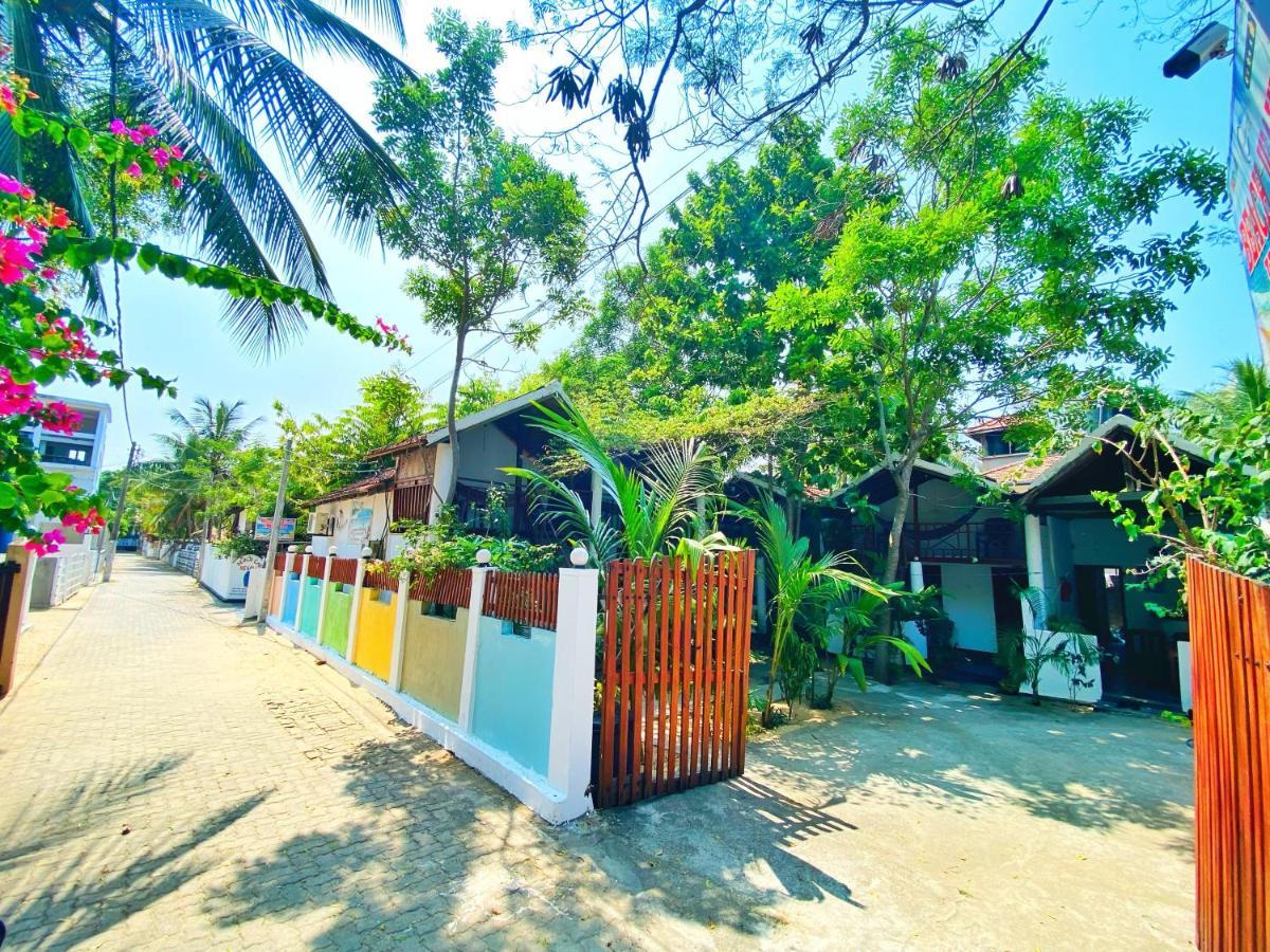 Beach Wave Hotel Arugam Bay Eksteriør billede