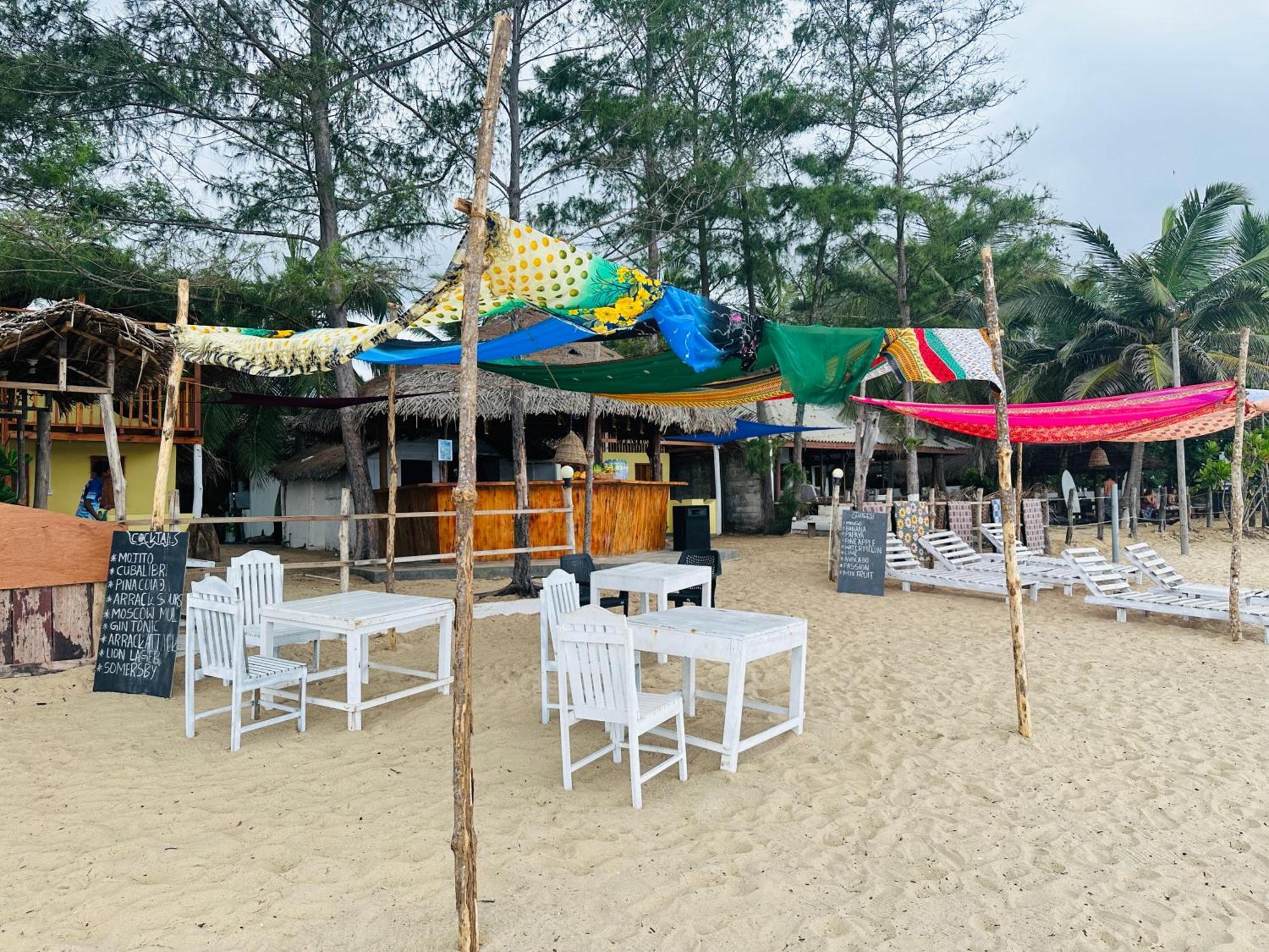 Beach Wave Hotel Arugam Bay Eksteriør billede
